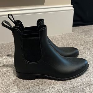 Sam Edelman rain boot new without tags
